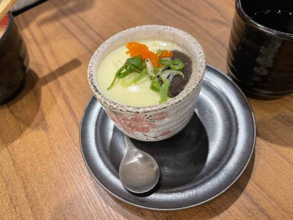 魚韻日式料理 北醫店茶碗蒸 - 元富期貨李佳舫